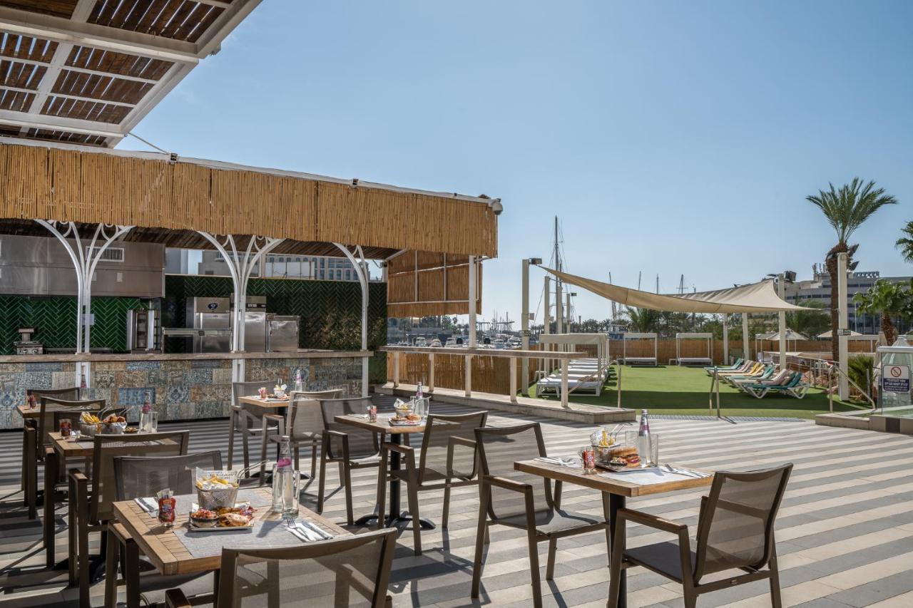 Vert Hotel Eilat By Afi Hotels Εξωτερικό φωτογραφία The rooftop bar