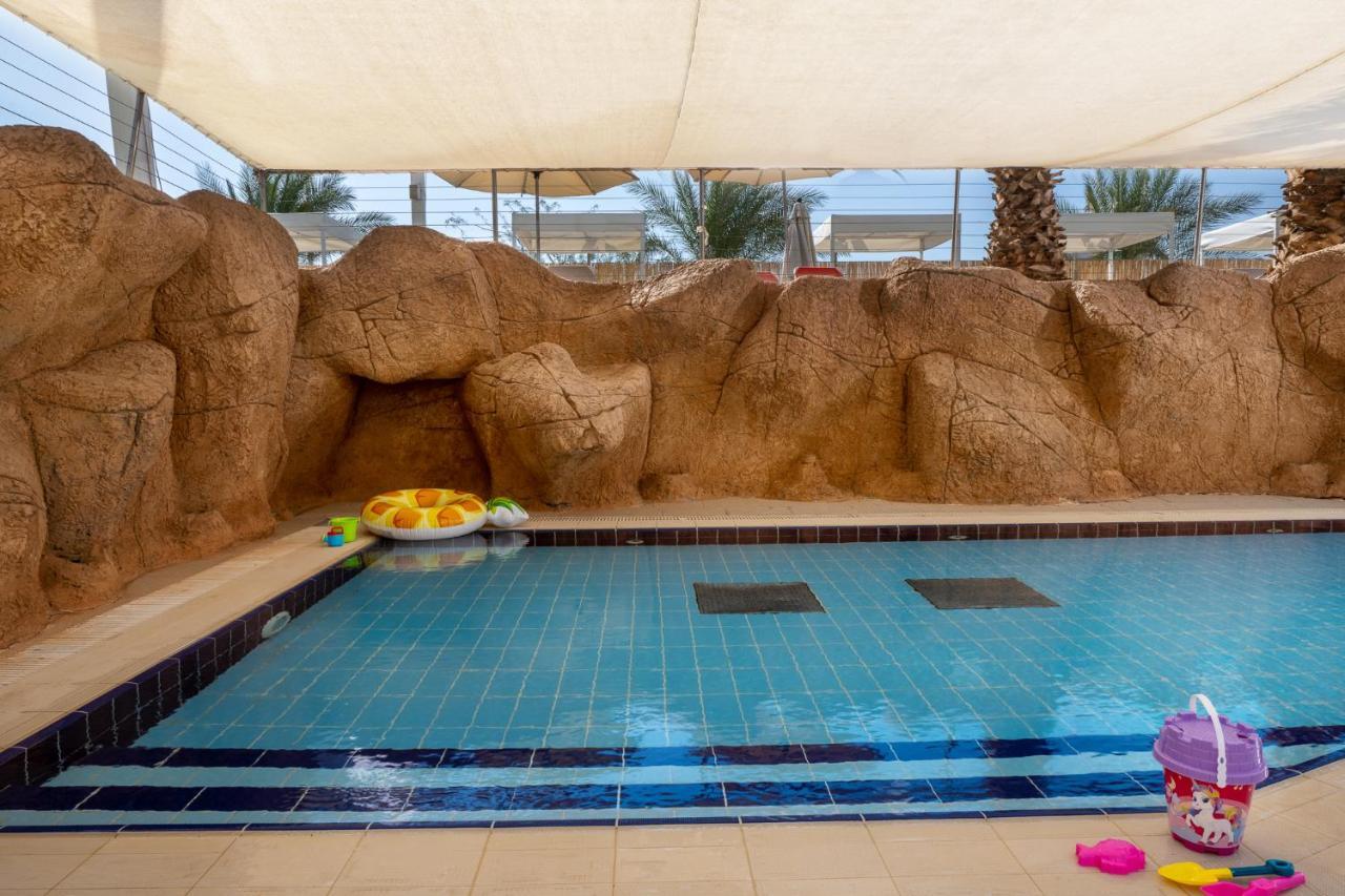 Vert Hotel Eilat By Afi Hotels Εξωτερικό φωτογραφία The swimming pool at the Dead Sea Spa Magdala