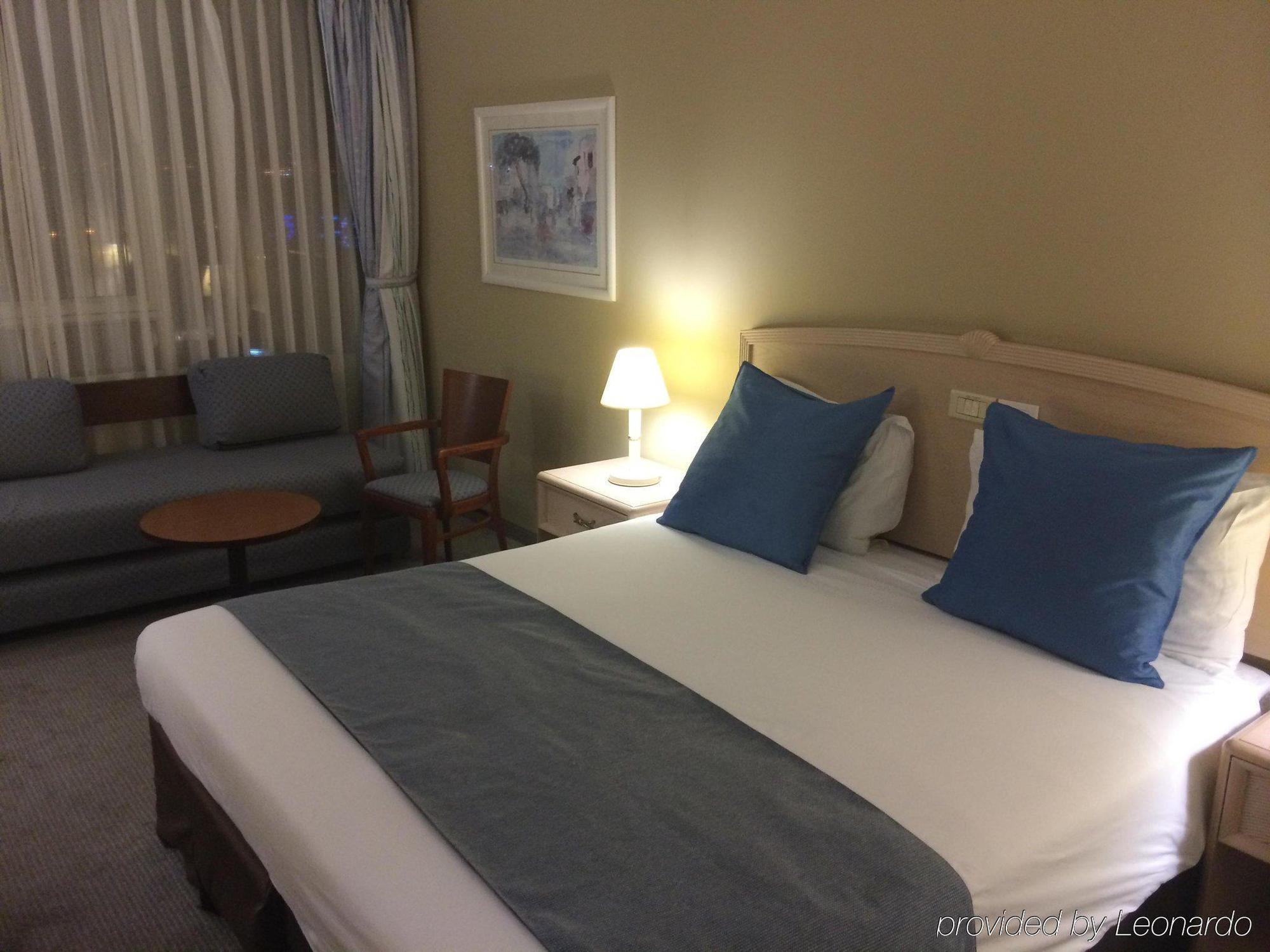 Vert Hotel Eilat By Afi Hotels Εξωτερικό φωτογραφία A room at the hotel